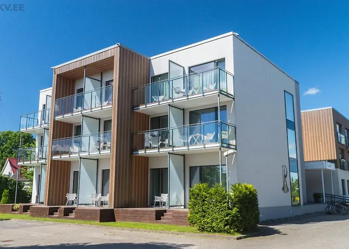Sunny Aisa Apartment