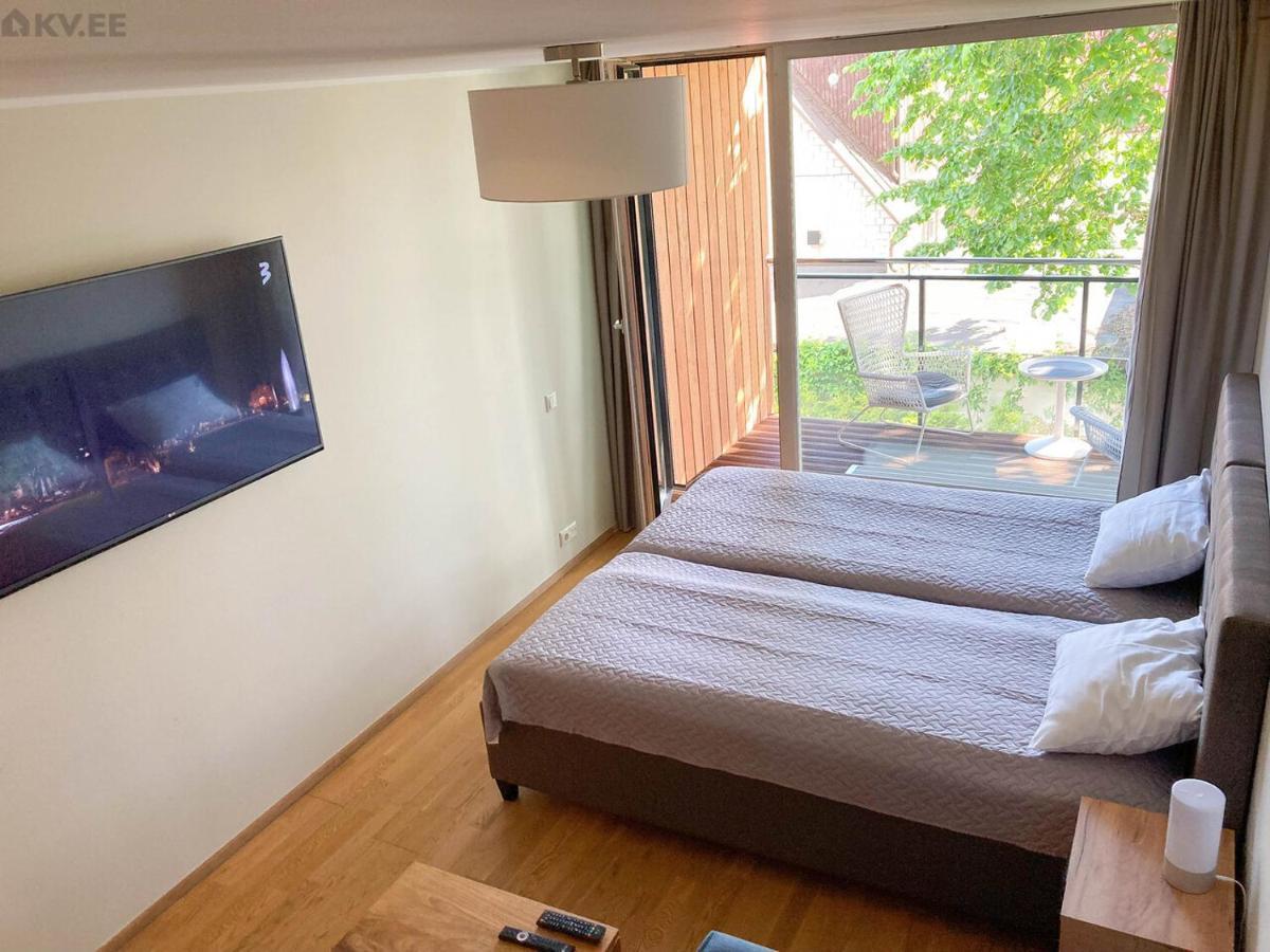 Sunny Aisa Apartment *